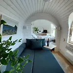 Igluhut On The South Coast Of 200m From The Sea! Tatil Evi *
