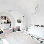 Igluhut On The South Coast Of 200m From The Sea! Tatil Evi *