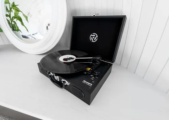 Igluhut On The South Coast Of 200m From The Sea!