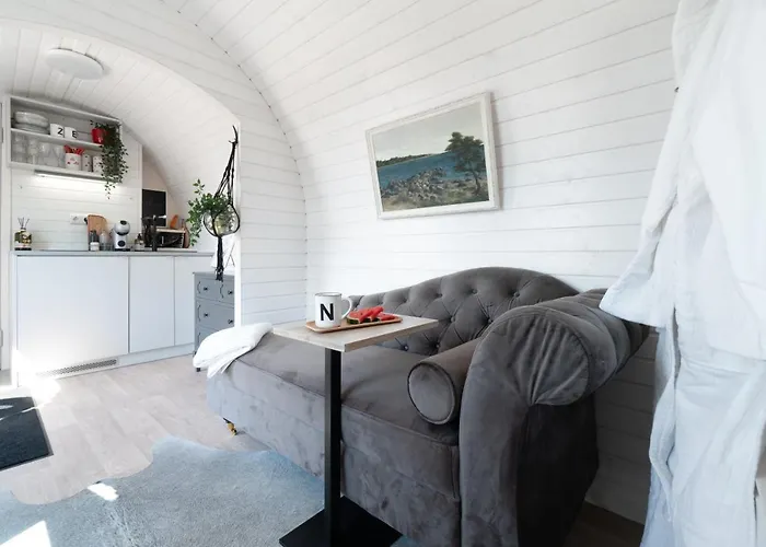 Igluhut On The South Coast Of 200m From The Sea! Vakantiehuis